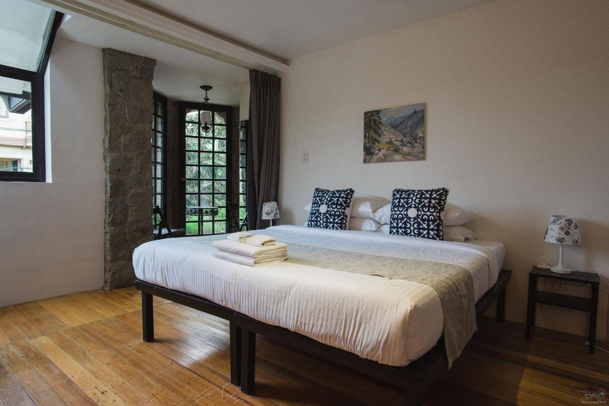 Villa Tudor In The Pines Baguio City Exterior foto
