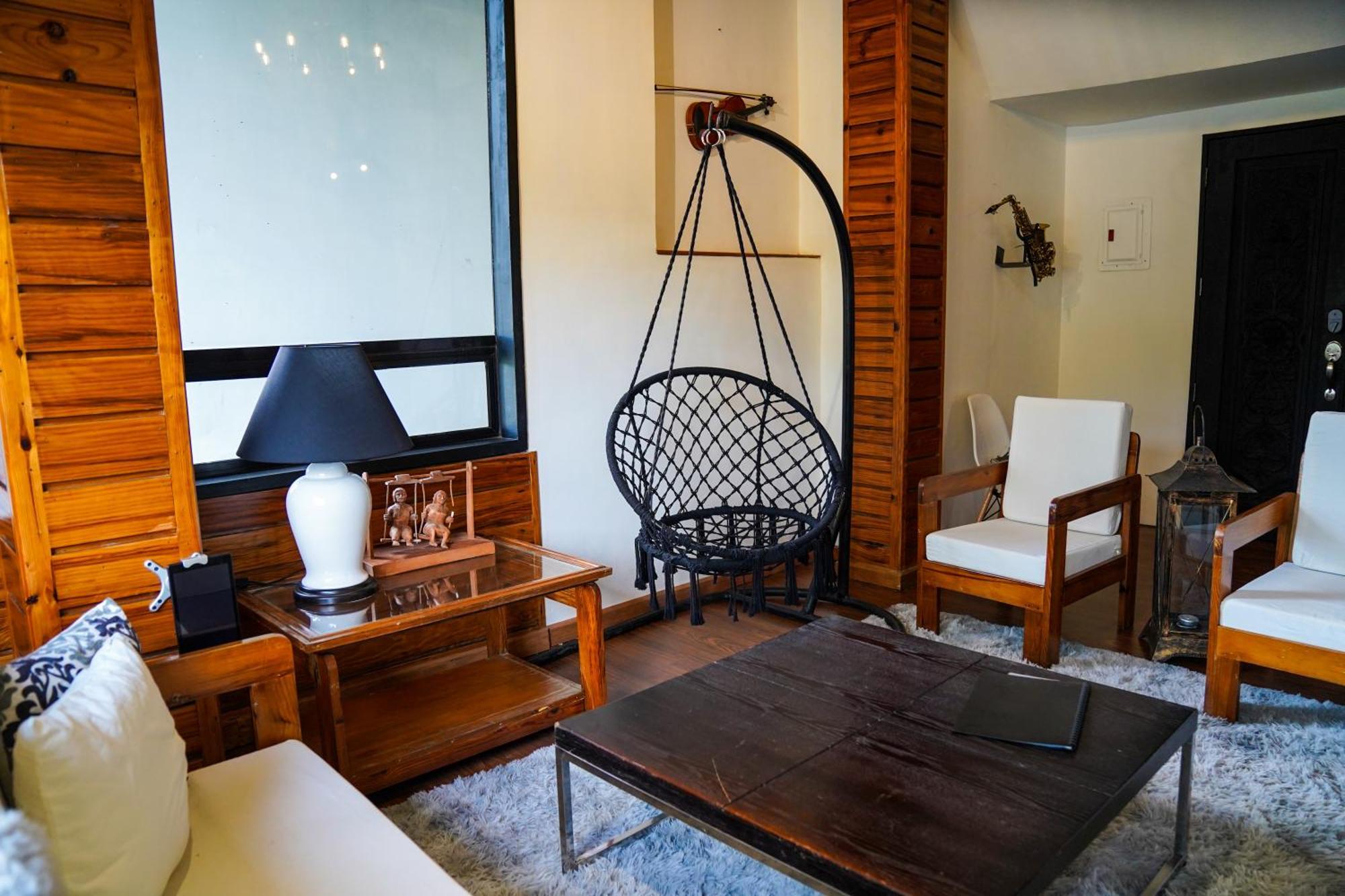 Villa Tudor In The Pines Baguio City Exterior foto